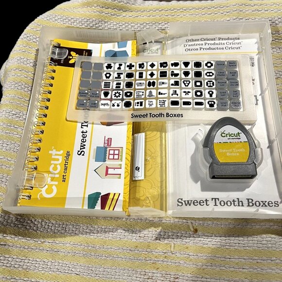 Cricut Projects Art Cartridge Sweet Tooth Boxes 2001097 New/Old Stock 2012 - Picture 3 of 3